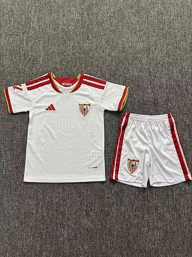Portada del álbum 2026/27 Sevilla Away Kids Jersey and Shorts