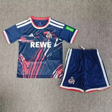 Camiseta y pantalones cortos infantiles del Colonia, temporada 2026/27