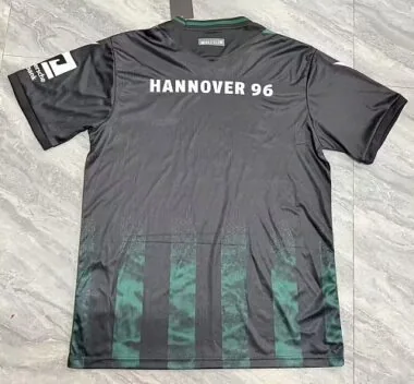 Imagen 2 del álbum 2026/27 Hannover 96 Away Jersey