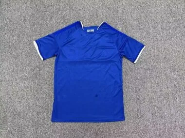 Imagem 2 do álbum Camisa de jogo em casa do Estrasburgo 2026/27