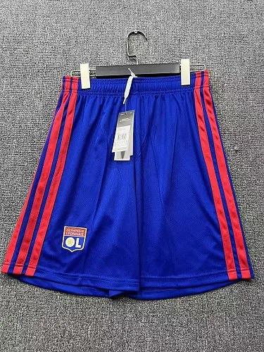 Albumcover van Lyon voetbalshort voor thuiswedstrijden seizoen 2026/27