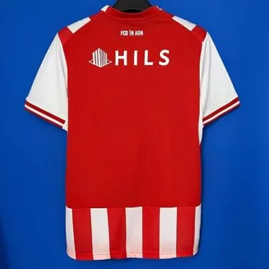 Imagen 2 del álbum Camiseta del Dynamo 2026/27