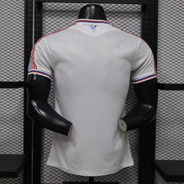Immagine 4 dell’album Maglia da casa del Crystal Palace 2026/27