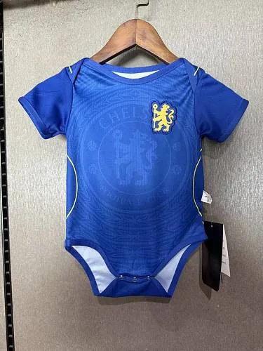 Portada del álbum Camiseta de local del Chelsea 2026/27
