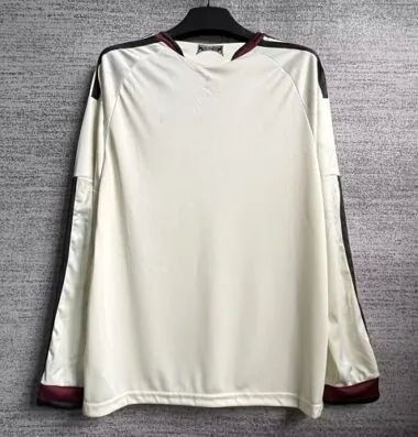 Imagen 2 del álbum Camiseta de manga larga del Manchester United (tercera equipación) 2026/27