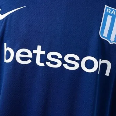 Afbeelding 4 van album Racing Club uittenue 2026/27