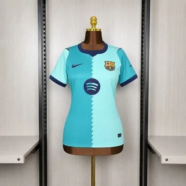 Albumcover van Barcelona derde damesshirt seizoen 2026/27