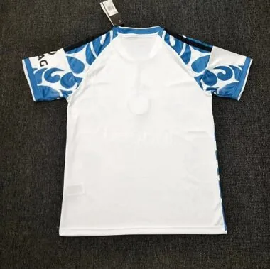 Imagen 2 del álbum Tercera camiseta del Frankfurt 2026/27