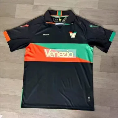 Afbeelding 2 van album 2026/27 Venezia Home Jersey