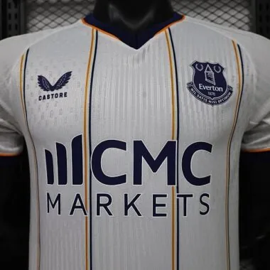 Imagen 5 del álbum Camiseta de visitante del Everton, versión de jugador, temporada 2026/27