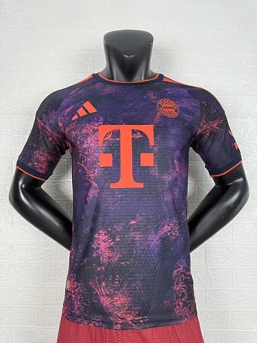 Portada del álbum «Camiseta del Bayern», tercera equipación, versión para jugador, temporada 2026/27