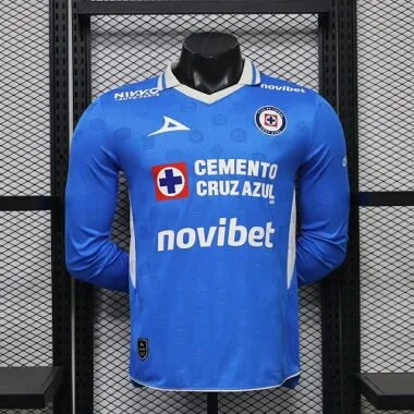 Capa do álbum Camisola de jogo em casa do Cruz Azul 2026/27, de manga comprida, versão jogador