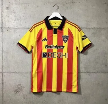 2026/27 Lecce Home Jersey album cover