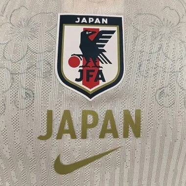 Imagem 2 do álbum Camisola de Jogador Edição Especial do Japão 2026