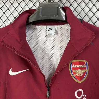 Imagen 4 del álbum Chaqueta cortavientos retro del Arsenal 2026/27