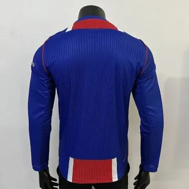 Imagen 8 del álbum Camiseta de jugador de manga larga del Paris Saint-Germain (temporada 2026/27), versión local