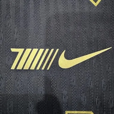 Imagem 2 do álbum Camisola de Joguador Edição Especial Portugal 2026
