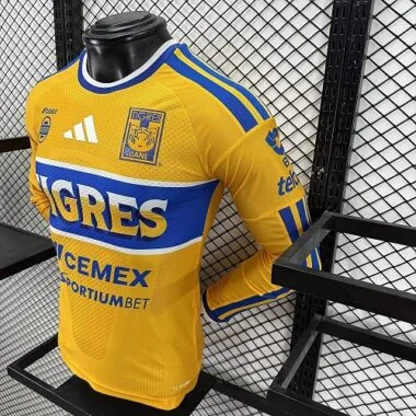 Imagen 4 del álbum Camiseta de manga larga de los Tigres para la temporada 2026/27, versión para jugadores (local)