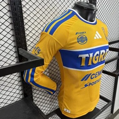 Imagen 5 del álbum Camiseta de manga larga de los Tigres para la temporada 2026/27, versión para jugadores (local)