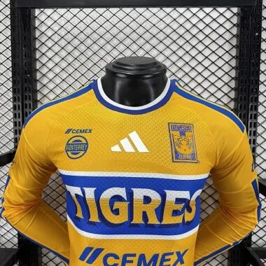 Imagen 7 del álbum Camiseta de manga larga de los Tigres para la temporada 2026/27, versión para jugadores (local)