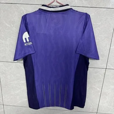 Imagen 2 del álbum Tercera camiseta del Tottenham de la temporada 2026/27