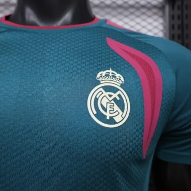 Imagem 4 do álbum Camisola do Real Madrid, Edição Especial 2026/27, Versão de Jogador