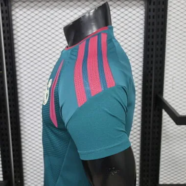Imagem 8 do álbum Camisola do Real Madrid, Edição Especial 2026/27, Versão de Jogador