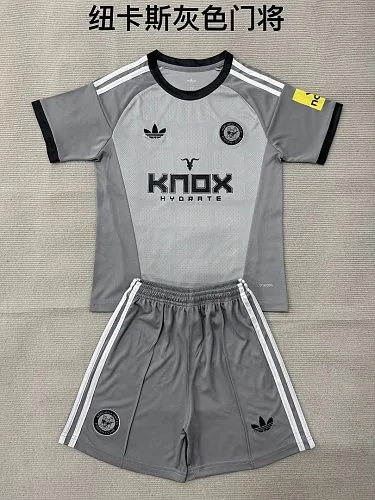 2026/27 Newcastle United Goalkeeper Jersey and Shorts