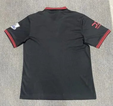 Afbeelding 2 van album 2026/27 Manchester United Polo Jersey