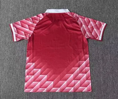 Imagen 4 del álbum Camiseta de visitante del Stuttgart 2026/27