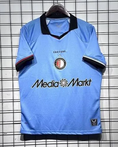 Afbeelding 2 van album Feyenoord-uittenue 2026/27