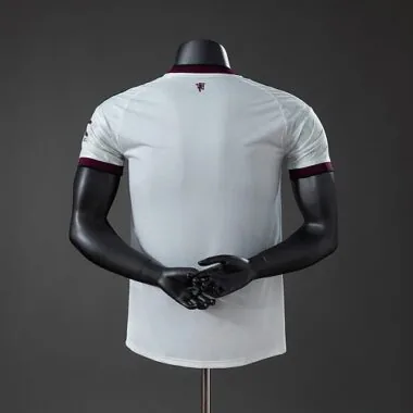 Imagen 2 del álbum Camisetas de fútbol baratas de Yupoo: versión de jugador del Manchester United para partidos fuera de casa, 26-27