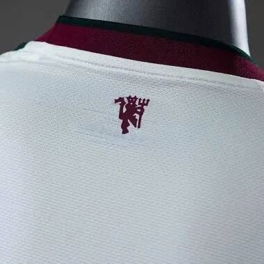 Imagen 9 del álbum Camisetas de fútbol baratas de Yupoo: versión de jugador del Manchester United para partidos fuera de casa, 26-27