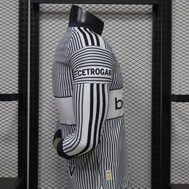 Immagine 3 dell’album 2026/27 Boca Juniors Away Player Version Jersey